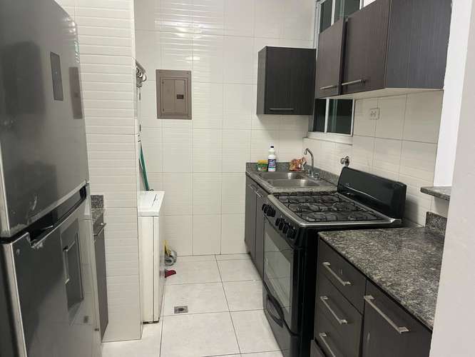  ¡VIVE CON COMODIDAD, SEGURIDAD Y UNA ESPECTACULAR VISTA A LA CIUDAD! $1000 Negociables - Imagen 4
