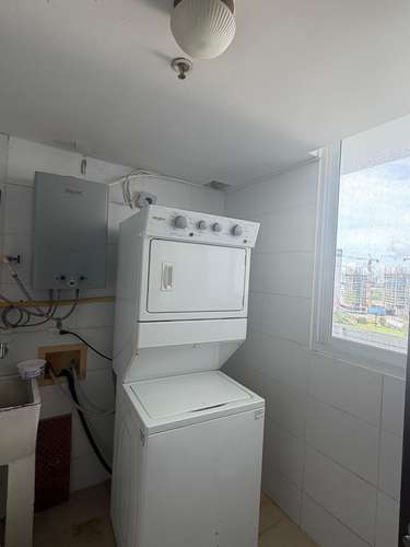 ALQUILER DE APARTAMENTO CON LINEA BLANCA EN COSTA DEL ESTE   - Imagen 5