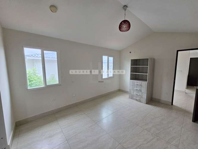 Venta Casa Unifamiliar Rolling Hills - Costa Verde. Haga una oferta - Imagen 8