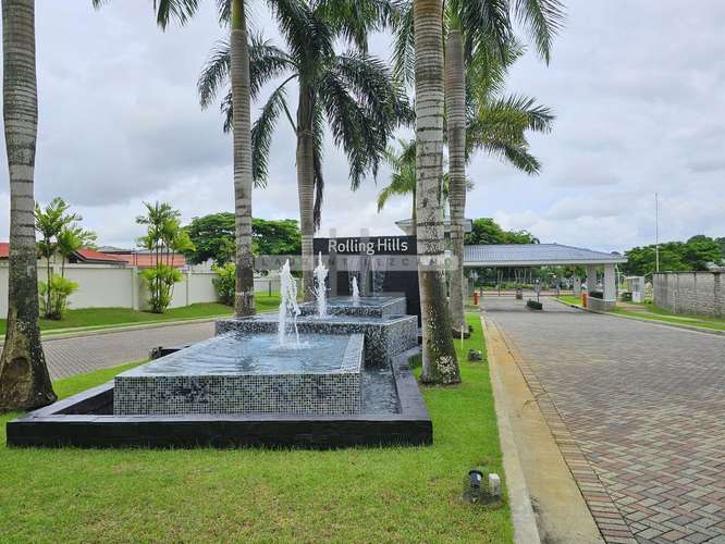 Venta Casa Unifamiliar Rolling Hills - Costa Verde. Haga una oferta - Imagen 2