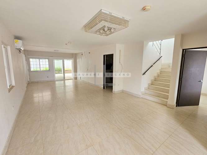 Venta Casa Unifamiliar Rolling Hills - Costa Verde. Haga una oferta - Imagen 3