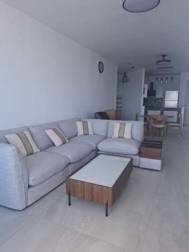 ALQUILER DE APARTAMENTO EN AVENIDA BALBOA VISTA AL MAR  - Imagen 5