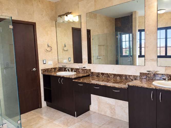 Venta de Casa en El Doral Costa Sur - SG - Imagen 17