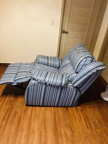 VENDO SILLÓN RECLINABLE!