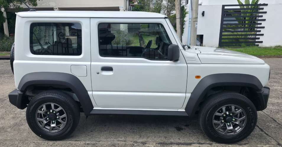 JIMNY 2024 AUTOMATICO EN 15,395 al CRÉDITO o al contado. - Imagen 5
