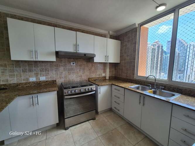 ALQUILER DE APARTAMENTO EN PH MYSTIC POINT  - Imagen 4