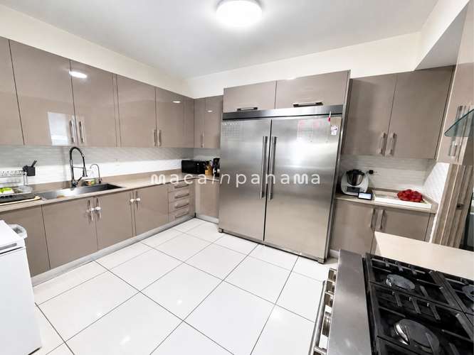 Exclusivo apartamento de 4 dormitorios en PH TOWERS, San Francisco: lujo y comodidad en 329 m² - Imagen 11