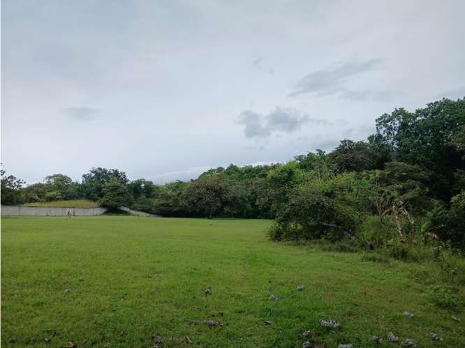 SE VENDE TERRENO 30000 M3 EN SAN JOSE SAN CARLOS  COLINDA CON RIO