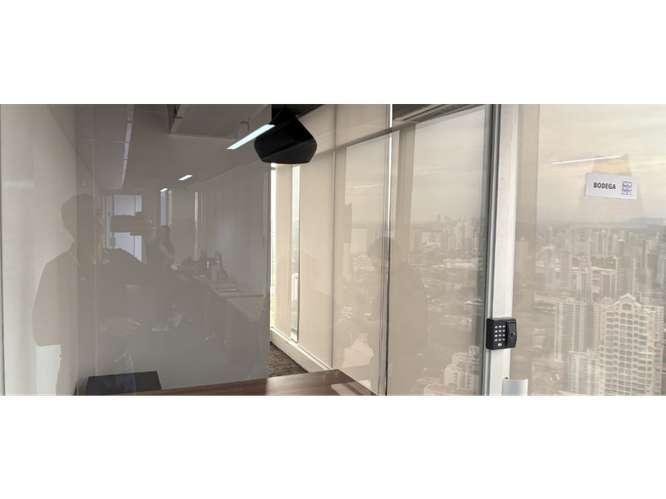 BELLA VISTA / BICSA FINANCIAL CENTER / 125M / AMOBLADA/ PARA INVERSION