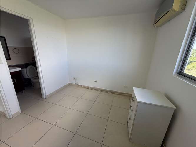 SE ALQUILA APARTAMENTO EN CENTENNIAL TOSCANA 80M LINEA BLANCA