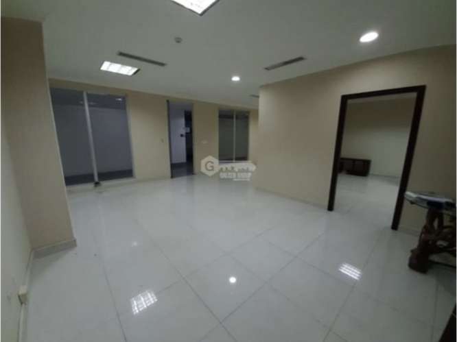 OFICINA / TOP TOWER / COSTA DEL ESTE / 75 M2 / FACIL ACCESO - Imagen 8