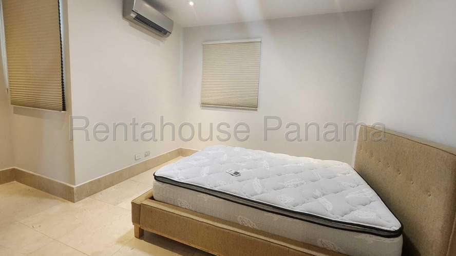Alquiler de Apartamento en Santa Maria Ph The Reserve KF - Imagen 11