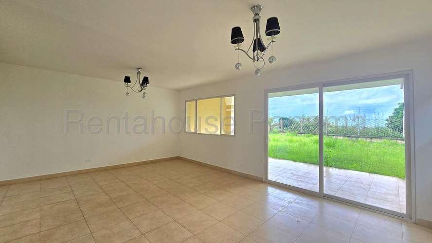 Venta de Casa en Brisas Del Golf Villa Alta KF
