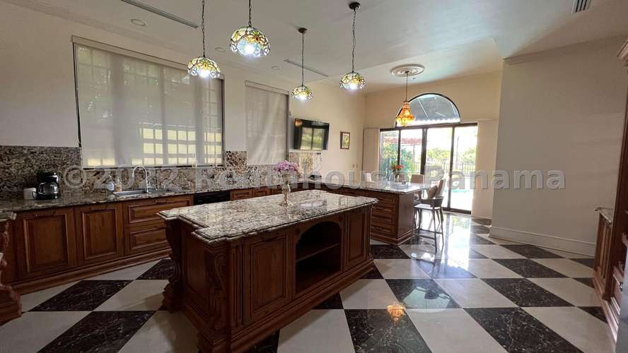 Venta de Casa en Santa Maria - Imagen 6