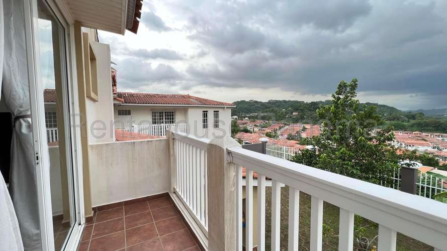 Venta de Casa en Brisas Del Golf