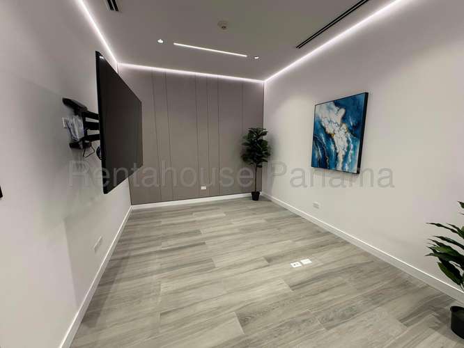 Alquiler de Local Comercial en Punta Pacifica - Imagen 2
