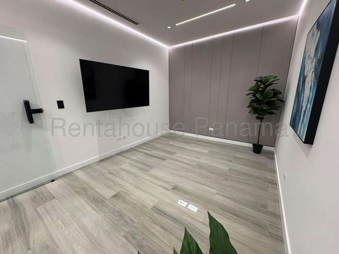 Alquiler de Local Comercial en Punta Pacifica - Imagen 10