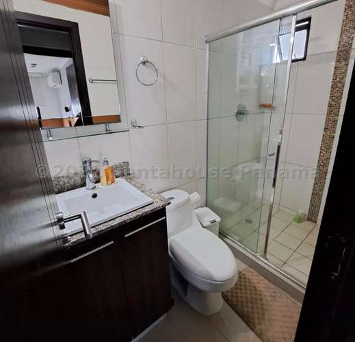 Alquiler de Apartamento Amoblado en Condado del Rey Ph Condado Country Club EC - Imagen 10