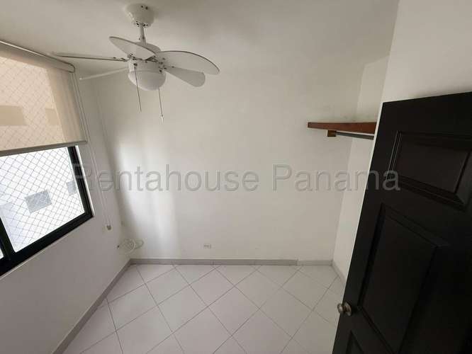 Alquiler C/ Opción a Compra de Apartamento con Línea blanca en Avenida Balboa Ph Princesa del Mar EC