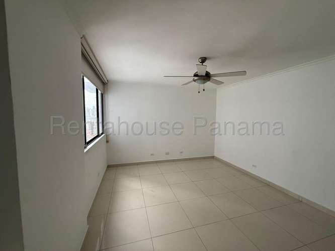 Alquiler C/ Opción a Compra de Apartamento con Línea blanca en Avenida Balboa Ph Princesa del Mar EC