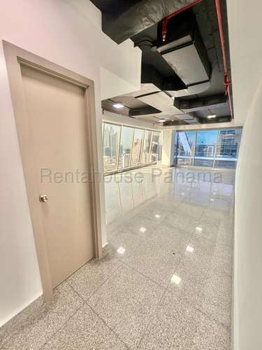Alquiler de Oficina en Obarrio Twist Tower EC - Imagen 7