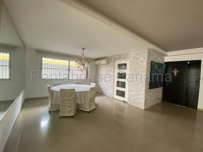 Venta de Casa en El Carmen JV - Imagen 4