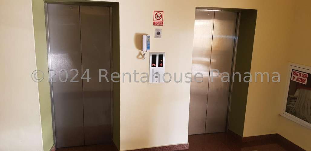 RR VENTA DE APARTAMENTO EN HATO PINTADO PH HILLS TOWER