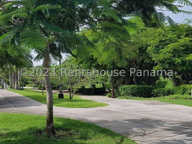 RR VENTA DE APARTAMENTO EN PANAMA PACIFICO PH RIVER VALLEY