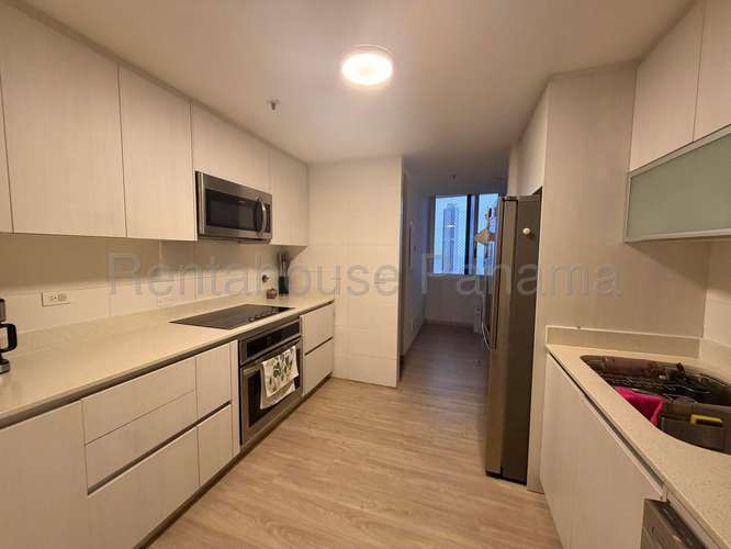Apartamento en Venta en Costa del Este 200.16 m² LR