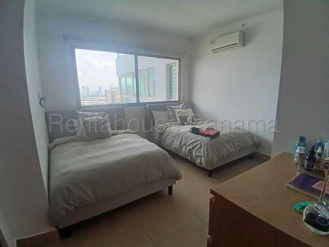 Apartamento en Venta en Costa del Este Vista al Mar 323 m² LR