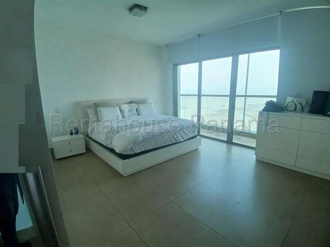 Apartamento en Venta en Costa del Este Vista al Mar 323 m² LR