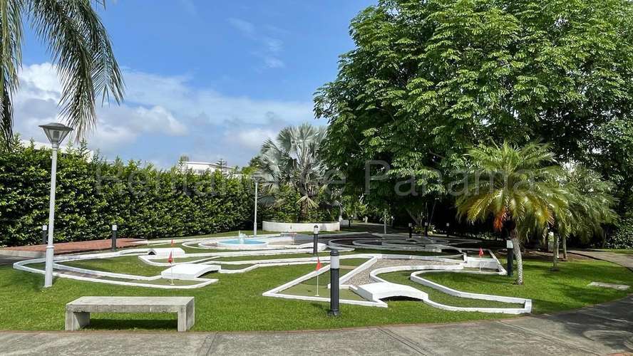 Casa en Venta en Costa Sur 285 m² LR