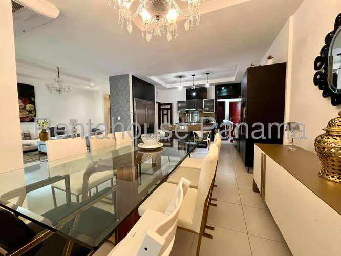 Casa en Venta en Costa Sur 600 m² LR