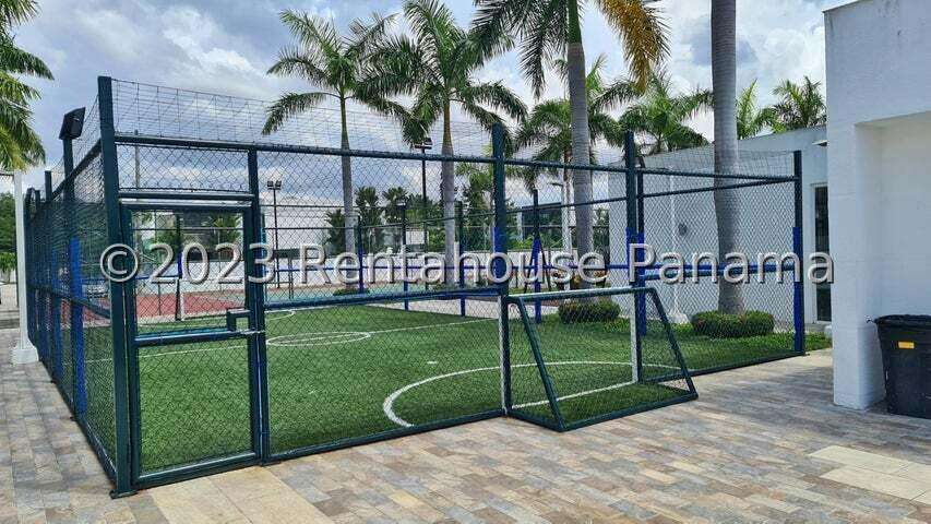 Casa en Venta en Costa Sur 392 m² LR