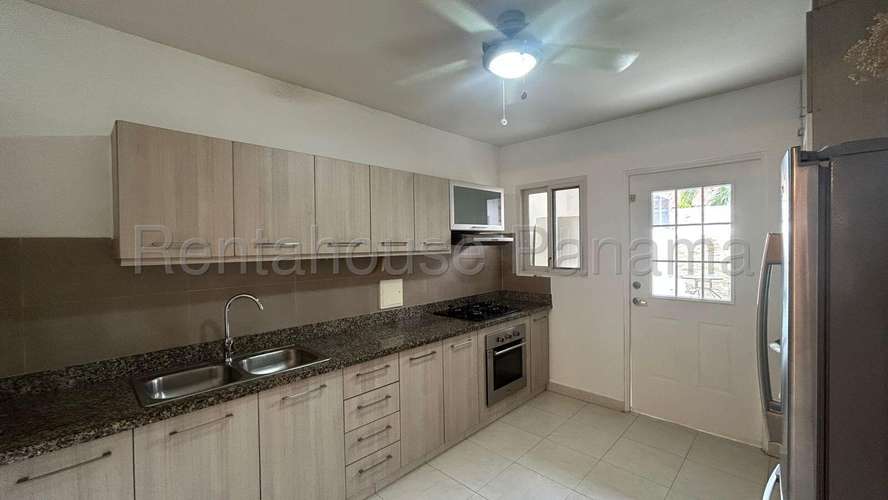 Venta de Casa en Quintas de Versalles SN
