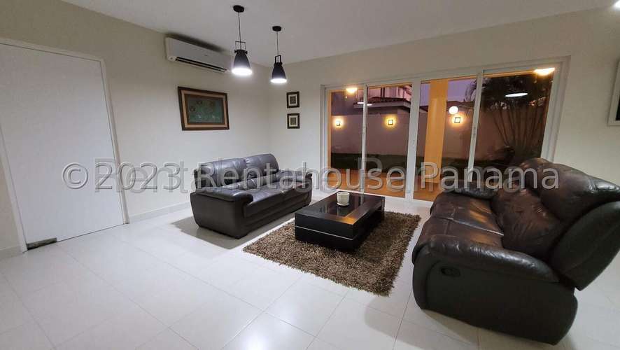 Venta de Casa en Quintas de Versalles SN