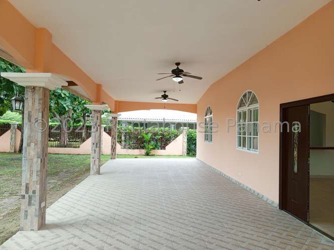 Venta de Casa en Playa Blanca Casa Terreno SN - Imagen 6