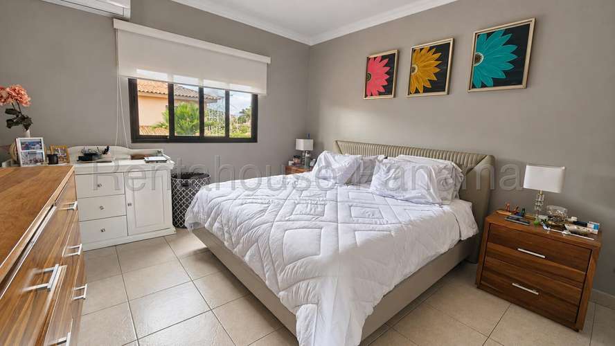 Venta de Casa en Versalles I SN