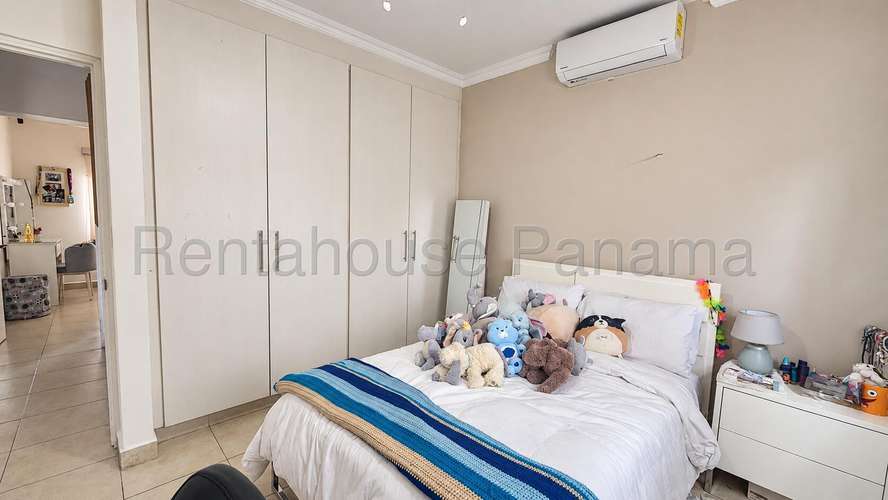 Venta de Casa en Versalles I SN