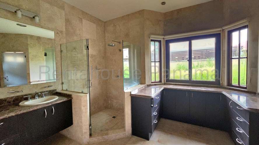 Venta de Casa en Costa Sur Sunset Coast SN