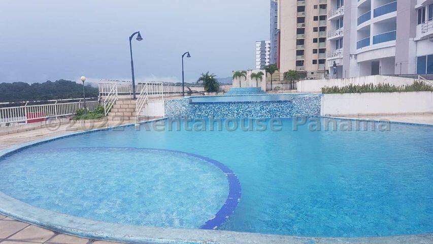 VENTA DE APARTAMENTO EN VILLA DE LAS FUENTES