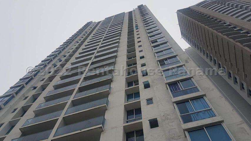 VENTA DE APARTAMENTO EN VILLA DE LAS FUENTES