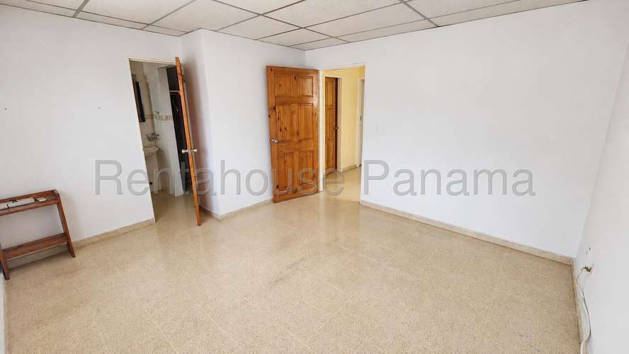 Vendo Casa de 150m2 en Vista Hermosa Res. San Fernando 27-2989SRZ