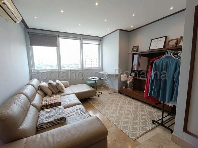 Vendo Apartamento de 363m2 en Punta Pacifica Q TOWER 27-2988SRZ