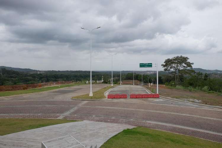 Vendo Terreno de 10,000m2 en Panama Norte 23-6391SRZ