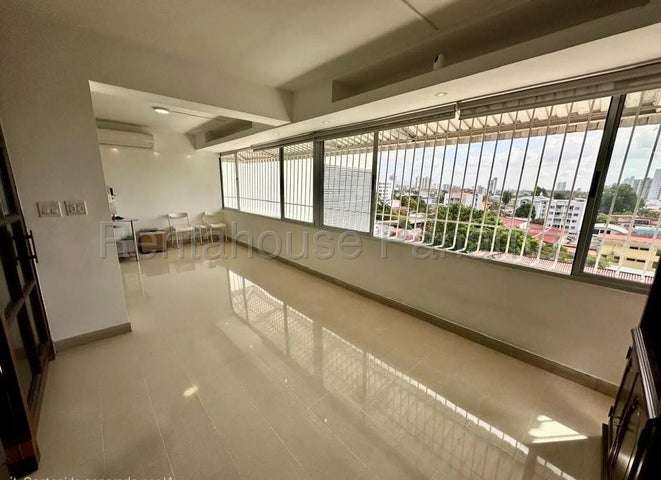 VENTA DE APARTAMENTO EN ALTOS DEL GOLF