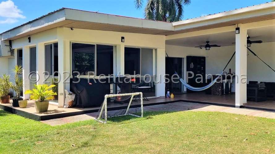 Venta de Casa en Ancon Solo Cliente Directo LFC