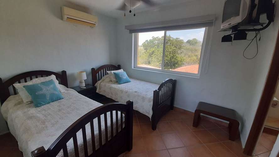 Punta Barco Resort. Riverside. 157mts 3r 3.5b 2est $220,000.00neg - Imagen 3