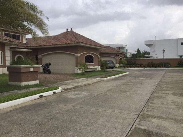 Venta de Casa en Costa Sur 26PPM7938