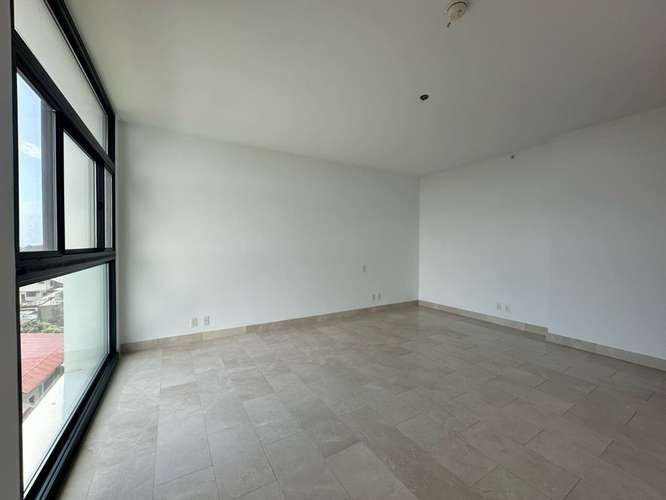 La Caleta. 275mts 3r 3.5b den $745,000.00